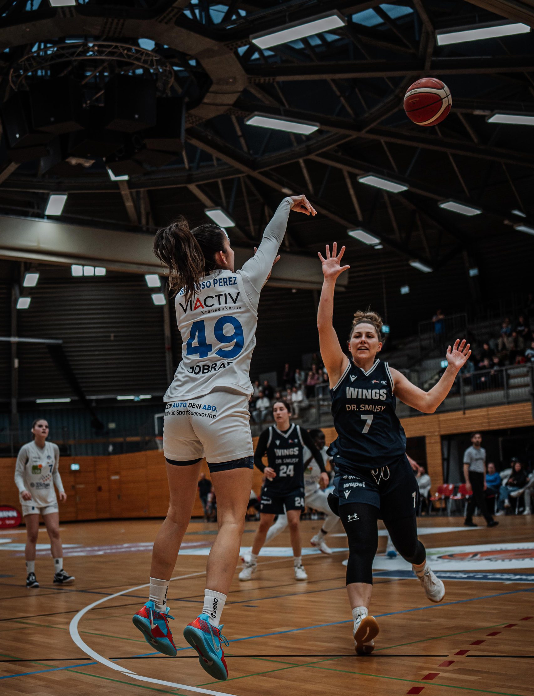 AstroLadies unterliegen WINGS trotz langer Führung 58:69