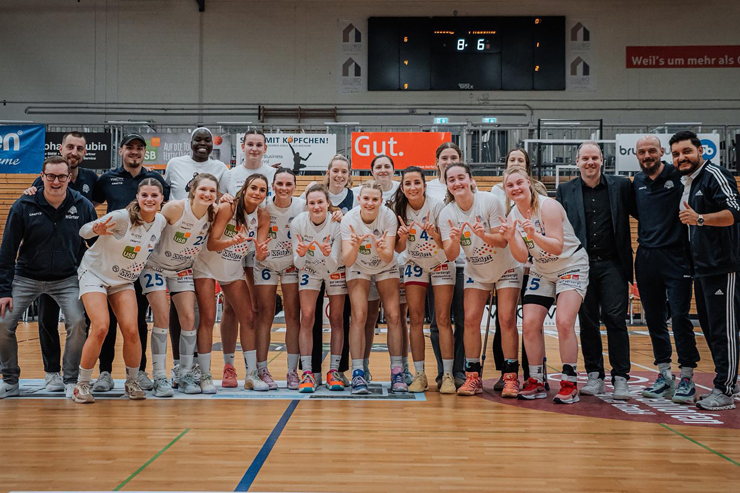 AstroLadies klettern in der Tabelle